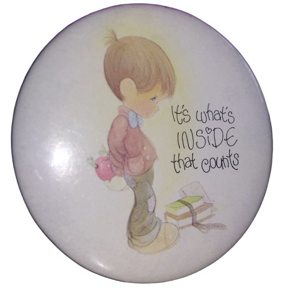 VTG Precious Moments It's what's INSIDE that counts Schoolboy Pinback Button - Picture 2 of 4